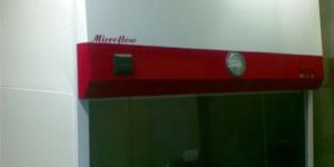 Vertical Laminar Flow Cabinet