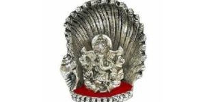 Ganesh on Shankh Statue