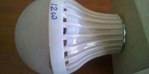 LED BULB 12 WATTS