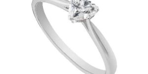 0.40 ct Size to 3 Size Hart Diamond Ring For Women
