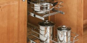 Pull out Kitchen Shelves