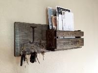 Wooden Painted Single Letter Hanger with Key Hanger