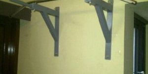 Wall mounting chin-up