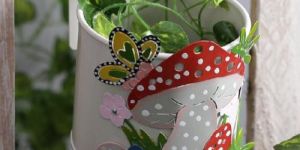 White Mushroom Planter