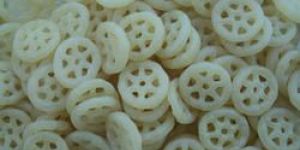 White Wheel Shaped Fryums