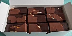 Homemade Dates Chocolates