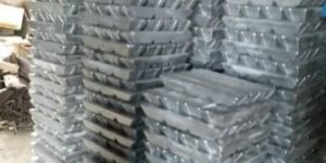 Aluminium Ingots lm4