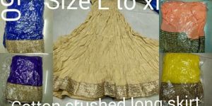 Women Plain Crused Skirt