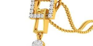 Trending Tale Diamond Pendant