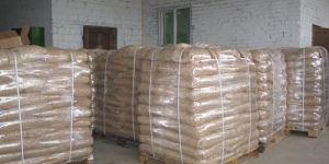 Wood pellets for sale for use in power plants, industrial plants.