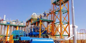 WASTE OIL RE-REFINING PLANT WITH ALL ACCESSORIES
