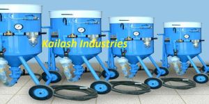 Portable Abrasive Blasting Machine