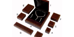 Lyra Paper Jewellery Boxes