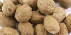 Whole Nutmeg