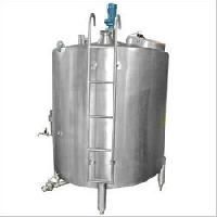 FRP Chemical Storage Tanks