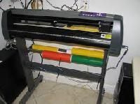 Vinyl Cutting Plotter Machines