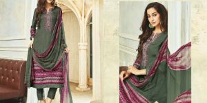 Twill Printed Pashmina Salwar Kameez