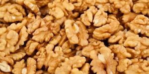 Walnut Kernels