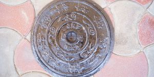 JFPL 10 Cast Iron Manhole Covers