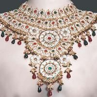Costume Jewelery like Necklace Set