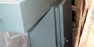 Vacuum Circuit Breaker