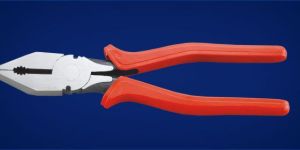 Pliers
