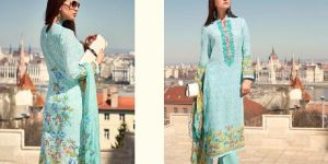 Sahiba Akira's suits