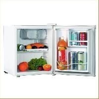 White Westinghouse Mini Bar Fridges