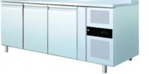 ESH 3000 3 Door Prep Counter