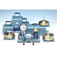 Fuke P3000 Pneumatic Dead Weight Tester