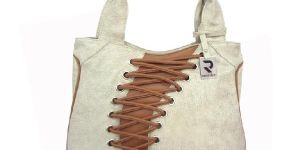 Smocky criss-cross handy bag