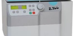 UNIVERSAL CENTRIFUGE Z 366