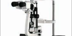 XCEL 700 Slit Lamp
