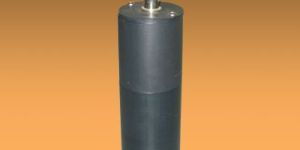 WIDE END WINDOW G.M. DETECTOR