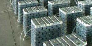 99.995 % High Grade Zinc Ingots