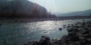 CORBETT RIVER BATH / RIVER CROSSING TOUR