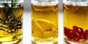 Tomato Flavoured Oil