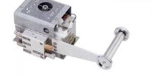 Tsutsumi Feeding UniT TF 621 for Soldering Robot