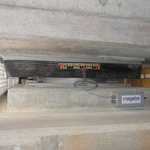 ROBO-SMART structural bearings making bridge components