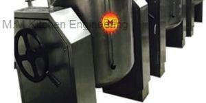 Vessel with Gearbox System