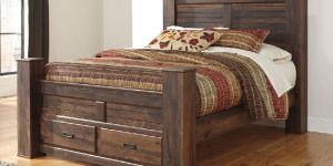 Quinden Dark Brown Queen Storage Poster Bed