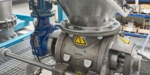 Global Cleanable Airlock