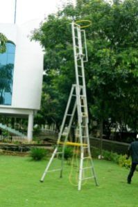 Self Support Extendable Ladders