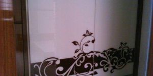 Sliding Shutter Cloth Cupboard