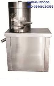 Onion Peeling Machine