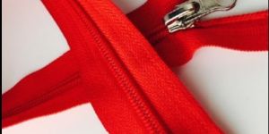 CFC Reversible Zipper