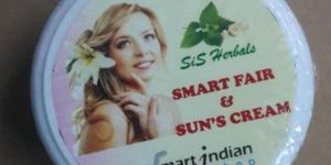 SIS Herbals Fair & Sunscreen Cream