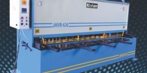 Variable Rake Angle Hydraulic Shearing Machine