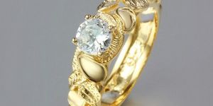 Gold Diamond Ring