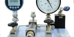 Digital Pressure Gauge Calibration